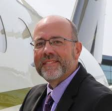 Kent Stauffer's Instagram, Twitter & Facebook