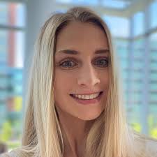 Abigail Sheridan's Instagram, Twitter & Facebook