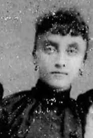 Lilly Whaley's Instagram, Twitter & Facebook