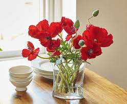 Made of fine silk like petals to closely mimic the real thing and durable plastic stem and leaves, this artificial flower lasts year upon year with little. Red Poppy Arrangement Bloom Artificial Flowers Artificial Flowers Flower Arrangements Poppies