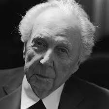 10 Facts About Frank Lloyd Wright You Didn't Know