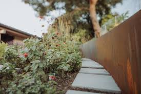 Stahlmauer Gartenbau Garten Naturgarten