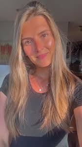 Marisa Massaro's Instagram, Twitter & Facebook