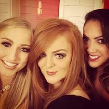 lea carroll (@leacarroll1)