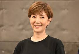戸田恵子 「恒例ショムニ会」共演者らと40歳で急逝した伊藤俊人 ...