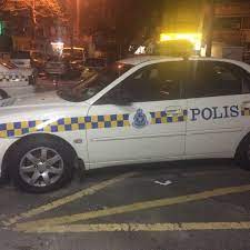 Helikopter terhempas di taman melawati selepas perlanggaran di udara. A Tip At Balai Polis Taman Melawati