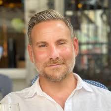 Philip Bayer (@PhilBayer)