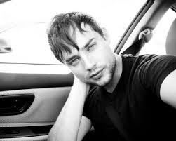 Who is Ben Easter dating? Ben Easter girlfriend, wife