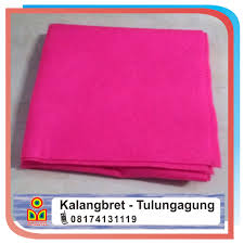 Harga kain flanel tulungagung / seperti produk kami yaitu buket bunga dari kain flenel dengan bentuk desainnya pun mirip dengan bunga asli tetapi menjadi lebih bervariasi. Jual Alat Peraga Sekolah Kain Flanel Warna Pink Harga Per 1cm Dari Penerbit Lainnya Original Murah Siplah Eureka Bookhousess