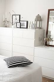 25 minimalist bedroom styling ideas for white interiors blogrope bedroom interior white interior home decor