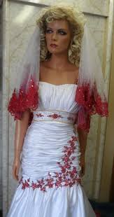 Red And White Veil Red Wedding Dresses Red And White Weddings Wedding Dresses