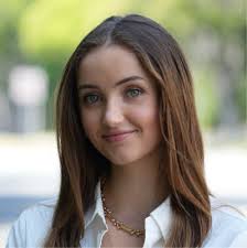 After an incredible summer working for Medline Industries, LP, I am excited  to announce that I have officially accepted a full-time offer in its  three-year Finance Development Program (FDP) beginning…