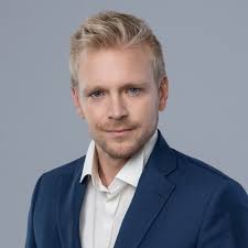 W środę miałem przyjemność uczestniczyć w Carpathian Startup Fest, gdzie w… 