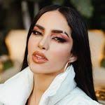 Diana Yares's Instagram, Twitter & Facebook