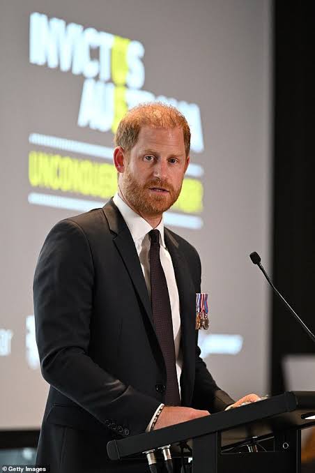 Prince Harry suffers another Invictus blow as Australian government pulls  funding for his veterans charity - after it emerged trustee for next year's  Games in Birmingham has quit | Daily Mail Online