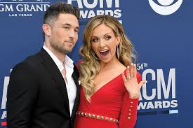 Carly pearce carly pearce tributes loretta lynn with new song 'dear miss loretta'. Carly Pearce Michael Ray Country S Greatest Love Stories