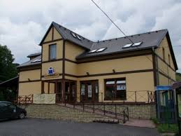Hotels und unterkünfte srbská kamenice. Nationalparkinformationsstelle Srbska Kamenice Windisch Kamnitz Nationalpark Sachsische Schweiz