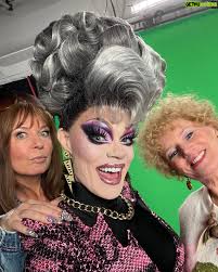 Art Simone Wiki, Biography, Age, Gallery, Spouse and more