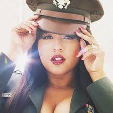 Blogger gabi gregg launches plus size swimsuit collection. Ig Pics