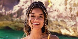 Kayla Jean's Instagram, Twitter & Facebook