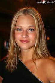 Pin By Fan23 On Greys Anatomy Aj Cook Criminal Minds Criminal Minds Aj Cook