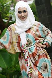 Berperan Sebagai Penjual Daging Dian Pelangi Ketagihan Main Film