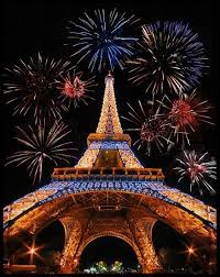 20 Quotes For Foreign Language Learners Eiffel Tower Eiffel Tower Lights Fireworks Photography