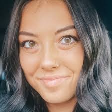 Ashley Pyke's Instagram, Twitter & Facebook