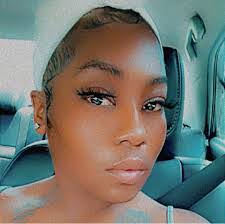 Jessie Cheek's Instagram, Twitter & Facebook