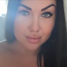 Hello, I'm looking to arrange a driver for tomorrow for a journey from  Alloa to Edinburgh. Thanks x