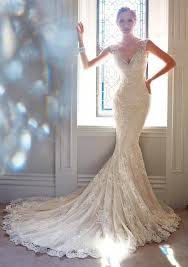 41 Perfectly Elegant Lace Fish Dresses How To Choose A Fish Wedding Dress Photo Ideas Bridal Dresses Online Unconventional Wedding Dress Ball Gowns Wedding