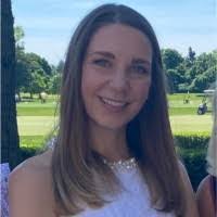 Melissa Mayfield's Instagram, Twitter & Facebook