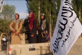 Канал al jazeera показал эксклюзивные кадры, как талибы занимают президентский дворец. Taliby Okruzhili Afganskih Silovikov V Centre Goroda Lashkargah