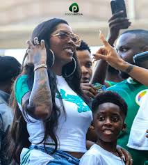 POOJA!!! on X: "Tiwa Savage & Son presented the trophy to the winning team at the Attom Foundation Charity Champions Cup in Abuja. ❤️🇳🇬 https://t.co/K6IJ9TbfWP" / X