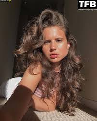 Avery Konrad | (Кликните и узнайте больше) 2025