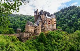 Top 20 Des Plus Beaux Chateaux Germany Castles Burg Eltz Castle Neuschwanstein Castle
