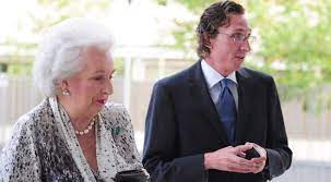 Please download one of our supported browsers. Coco Gomez Acebo Presume De Novia En La Fiesta De Arco Loc El Mundo