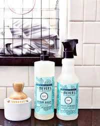 Click To Get A Free 5 Piece Mrs Meyer S Clean Day Set Just For Trying Grove Collaborative Mrsmeyers Freegift Grove Collaborative Cleaning Day Winter Scents
