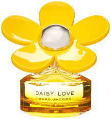 Addictive and irresistible, daisy love fills the air with a contagious love of life. Amazon Com Marc Jacobs Daisy Love Sunshine By Marc Jacobs For Women 1 7 Oz Edt Spray 1 7 Oz Beauty