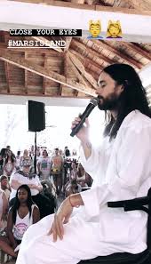 Thirty Seconds To Mars Kings And Queens Vevo Presents Pin By Heather O Rourke On Mars Island 09 08 2019 Jared Leto Just Jared Jared