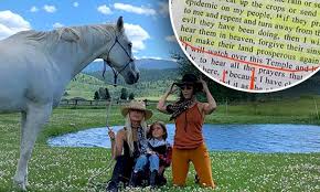 Kim kardashian speaks at the white house about partnering with lyft, the rideshare cooperation watch all your favourite reality. Kourtney Kardashian Shares Throwback Pics Of Family Ranch Vacation To Wyoming Daily Mail Online