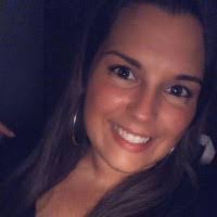 Elizabeth Romine's Instagram, Twitter & Facebook