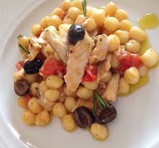 Ingredienti per il sugo per 4 persone Dal Superfluo Il Necessario Come Riutilizzare Gli Avanzi Di Un Filetto Di Pesce Mamma Che Buono