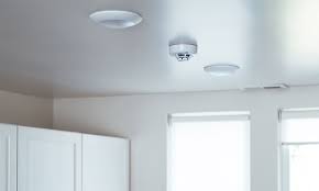 It also recommends installing both photoelectric and ionization smoke alarms or a. How Do Smoke Detectors Work Vivint