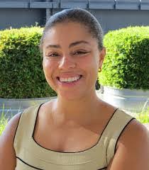 Julie Tarver's Instagram, Twitter & Facebook