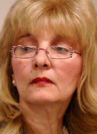 School staff: Parents bilked for Santa photos, carnival