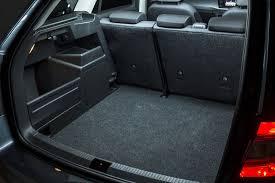 Feux avant led, sièges sportifs de série ou encore jantes alliage. Skoda Fabia 81 Tsi Monte Carlo Reviews Pricing Goauto