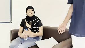 Muslim Step Mom With Hijab Morning Handjob Under Blanket Porn Videos: XXX  2025, 4 | xHamster