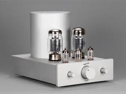 His design was based around mikael abdellah's kt88 se tube amplifier design from 2003. Valve Amp Kit Se10