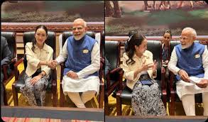 मोदी ने थाईलैंड की प्रधानमंत्री पैटोंगटार्न शिनावात्रा से मुलाकात की